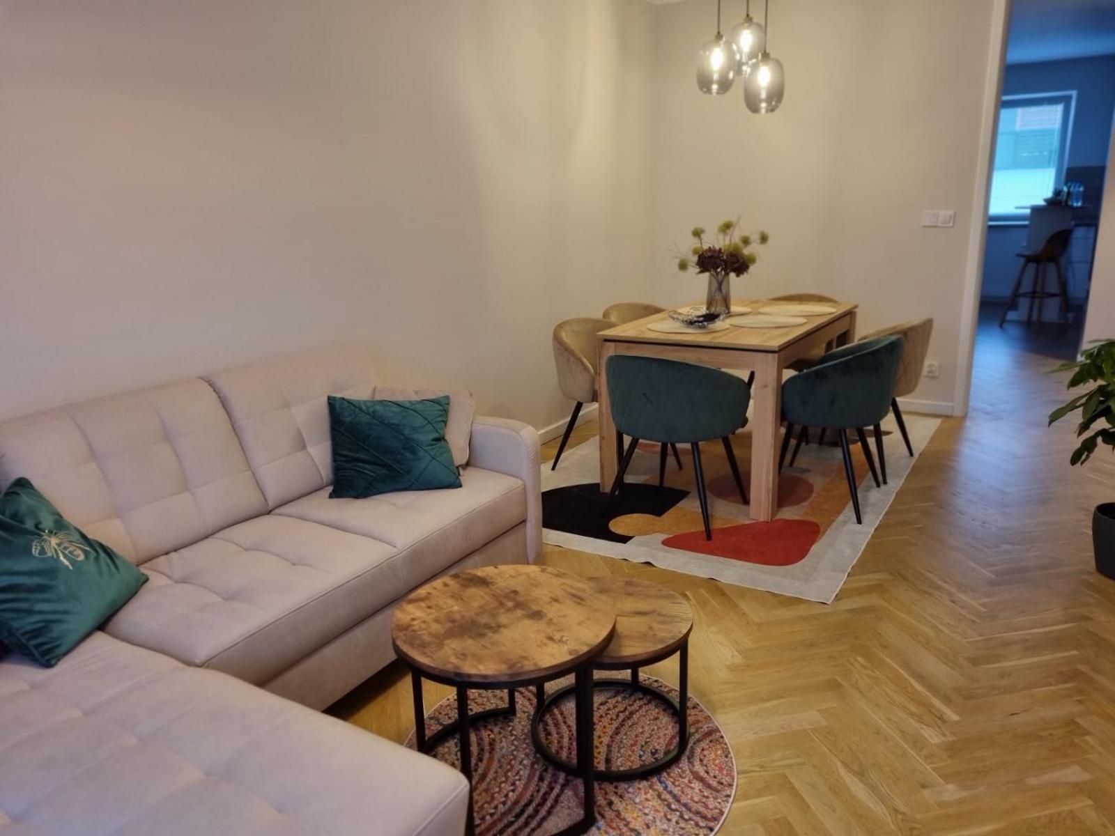 Apartment 55 Z Miejscem W Garazu
